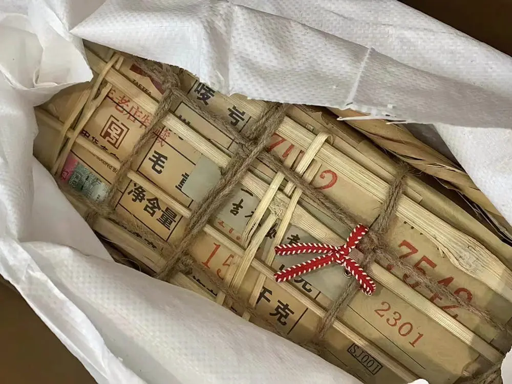 安徽大益普洱茶回收多少钱？影响回收价格的关键因素与市场行情解析