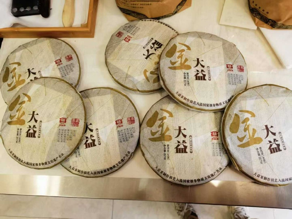安徽老茶客亲测：回收普洱茶哪个平台好？我的实战经验分享